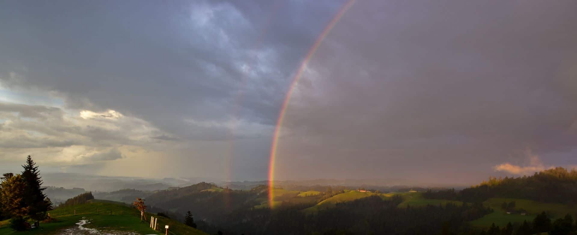 Ein Regenbogen auf der Ahornalp