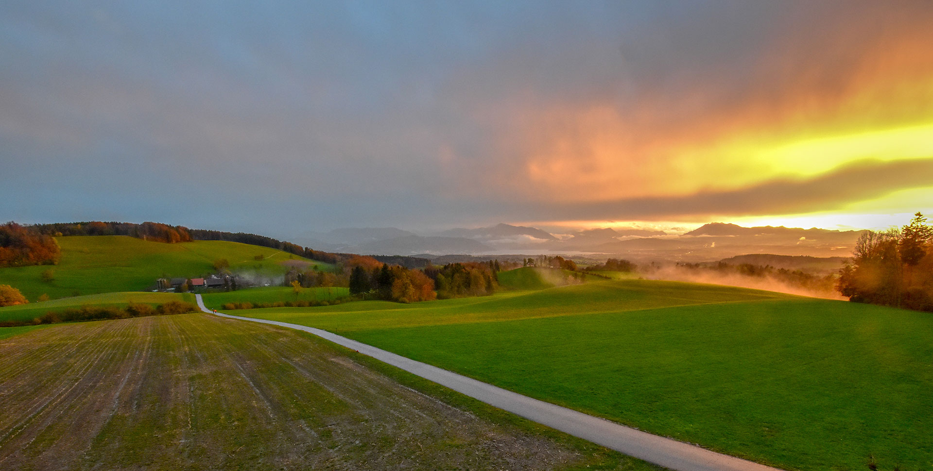 Sonnenuntergang am Albis